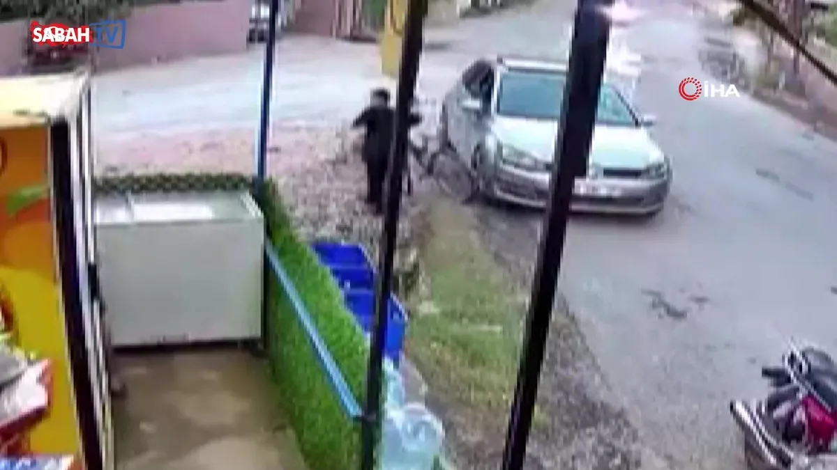 Çocuğun 3 metrelik kuyuya düştüğü korku dolu anlar kamerada | Video videosunu izle Çocuğun 3 metrelik kuyuya düştüğü korku dolu anlar kamerada | Video videosunu izle