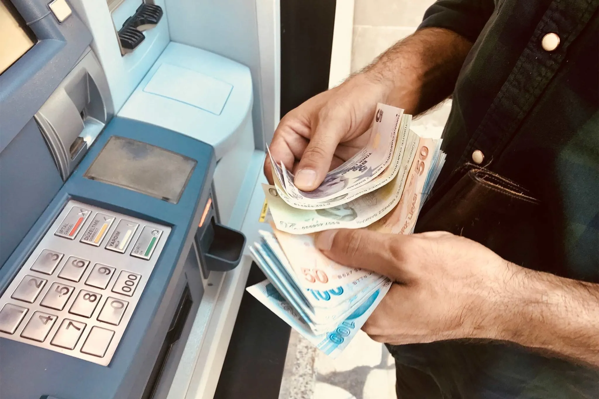 EMEKLİ MAAŞI ZAMMI SON GELİŞME 2025: 4 aylık enflasyon verileriyle hesap değişti! SSK, Bağ-Kur en düşük emekli maaşı kaç TL olacak?