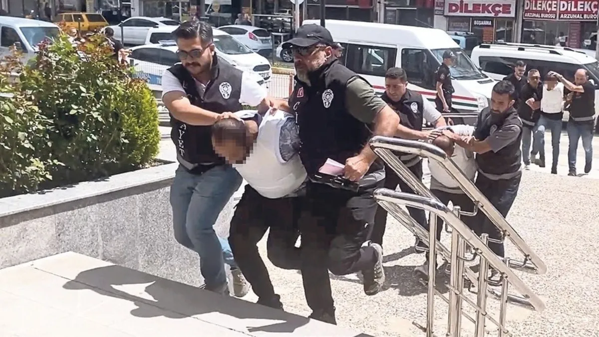 Alacak verecek kavgasında vahşi son