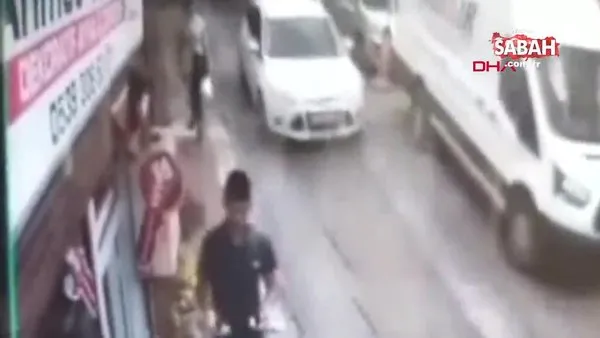 Halk otobüsünün yan bagaj kapağının çarptığı kadın yaralandı | Video