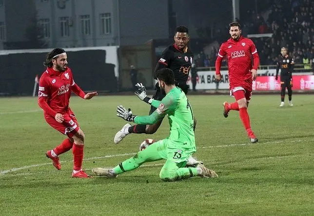 Galatasaray’da bir yıldız doğuyor: İsmail Çipe
