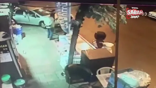 İstanbul’da hareketli dakikalar kamerada... Polisten kaçan hırsızlar kaza yaptı | Video