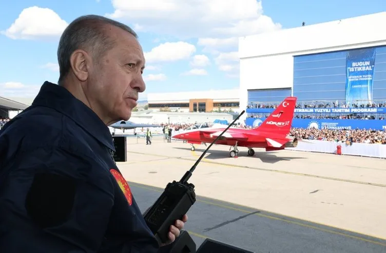 Yerli savaş uçağı KAAN dünyanın gündeminde! Yunanistan’da panik: ’Erdoğan’dan uyarı mesajı’