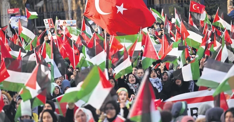 Gazze için insanlık nöbeti