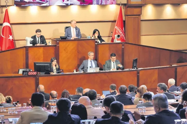 ibbden-7-yilda-zam-ustune-zam-faturalarda-yuzde-1500-3600-arasi-artislar-yasandi-1784408374800.jpeg