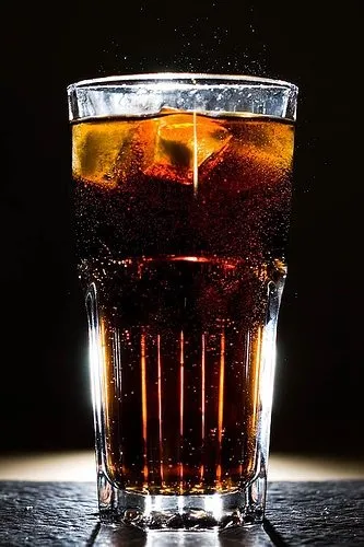 Kola içince vücudumuzda neler oluyor?