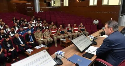 Vali Şıldak okul güvenliğini sağlayan güvenlik görevlileri ile buluştu #sanliurfa