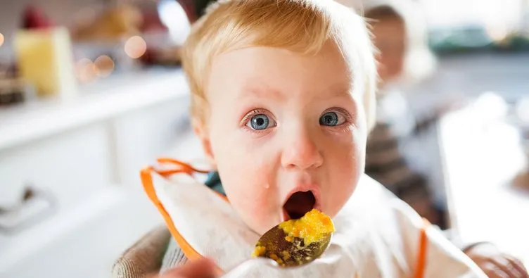 Bebeklerde ’Uzun süre püre kıvamında beslenme’ uyarısı