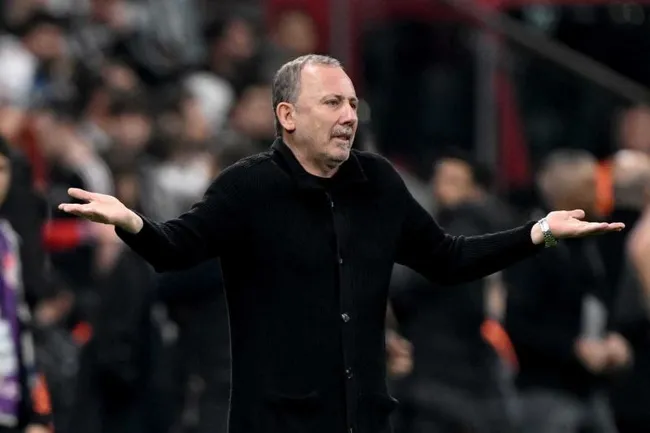 son-dakika-a-milli-futbol-takiminda-sergen-yalcin-donemi-tffden-resmi-aciklama-1792477041207.jpeg