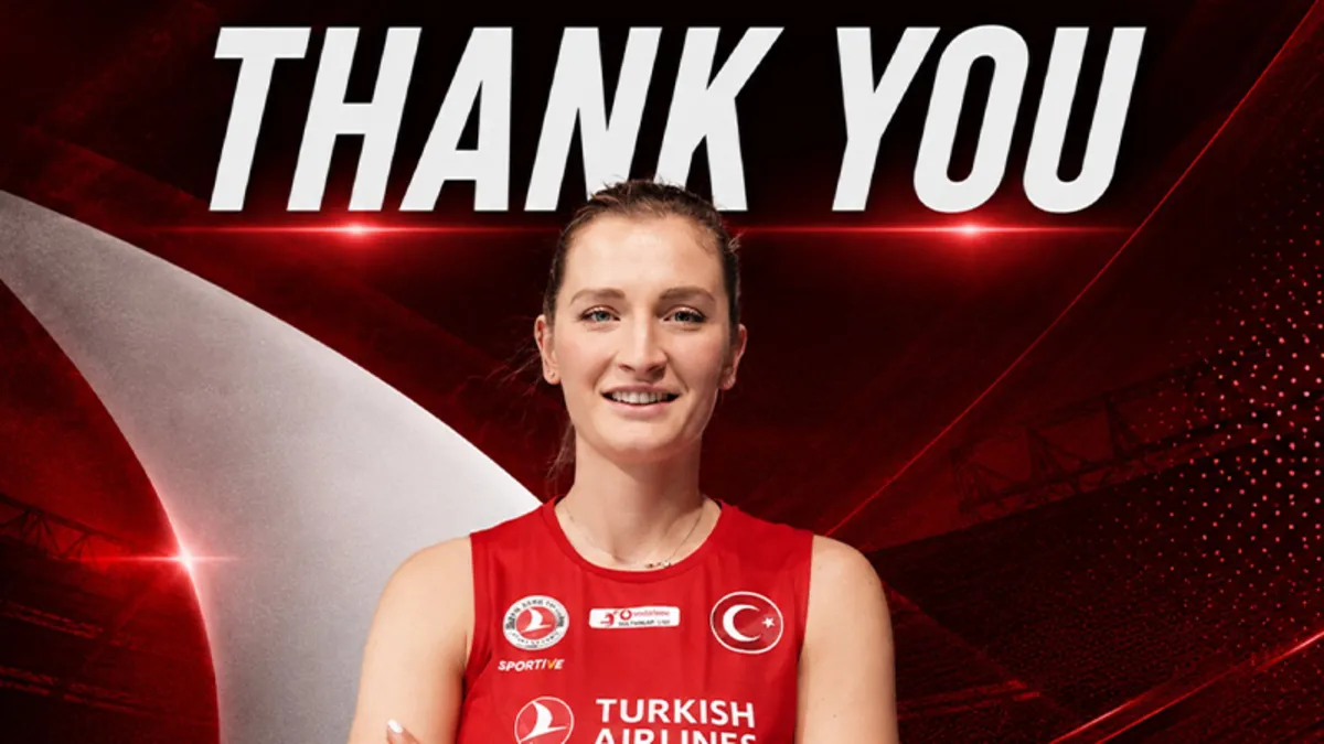 Türk Hava Yolları voleybol takımı oyuncuları sahada
