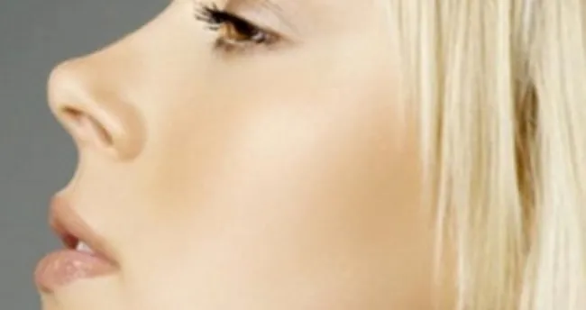 botoks ve dolgu ile ameliyatsiz burun