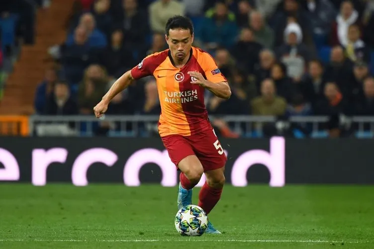 Galatasaray’da 2 oyuncuya transfer izni