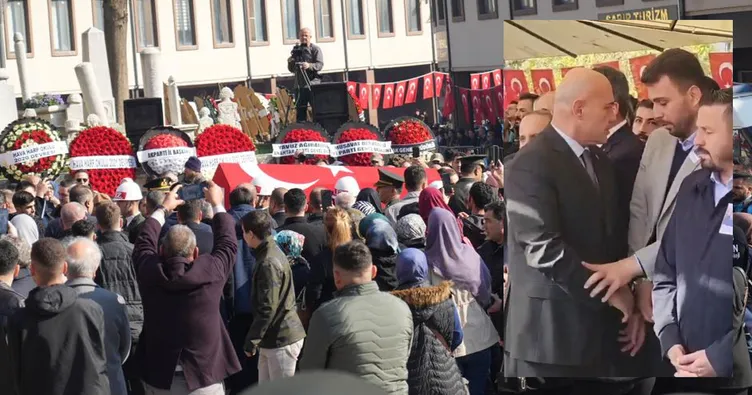 İYİ Partili vekil Turhan Çömez’den pişkin hareket: Şehit cenazesinde tepki çeken anlar!