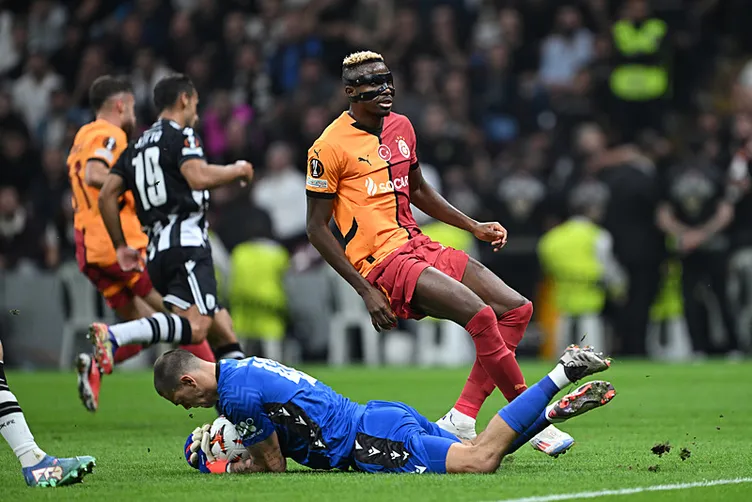 Son dakika haberleri: Batshuayi, PAOK maçında Okan Buruk’u çıldırttı! Galatasaray’da Belçikalı golcü için flaş karar...