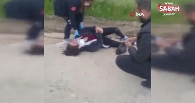 Bursa’da elektrikli scooter süren kıza başıboş köpekler saldırdı | Video