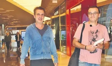 Teoman’dan müzikli gösteri