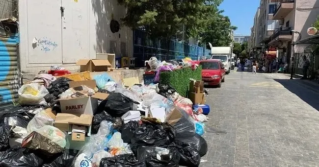 buca-belediyesinde-krizler-bitmiyor-once-maas-simdi-de-promosyon-1753508390393.jpg Buca Belediyesinde krizler bitmiyor: Önce maaş şimdi de promosyon!