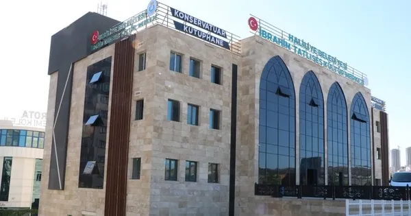 ibrahim-tatlises-kultur-merkezi-icin-geri-sayim-basladi-1660810256909.jpg