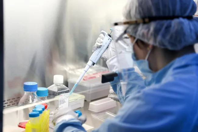 İstanbul İl Sağlık Müdürü Kemal Memişoğlu: Vatandaşlarımız bir an önce randevularını alıp aşı olsun - 10