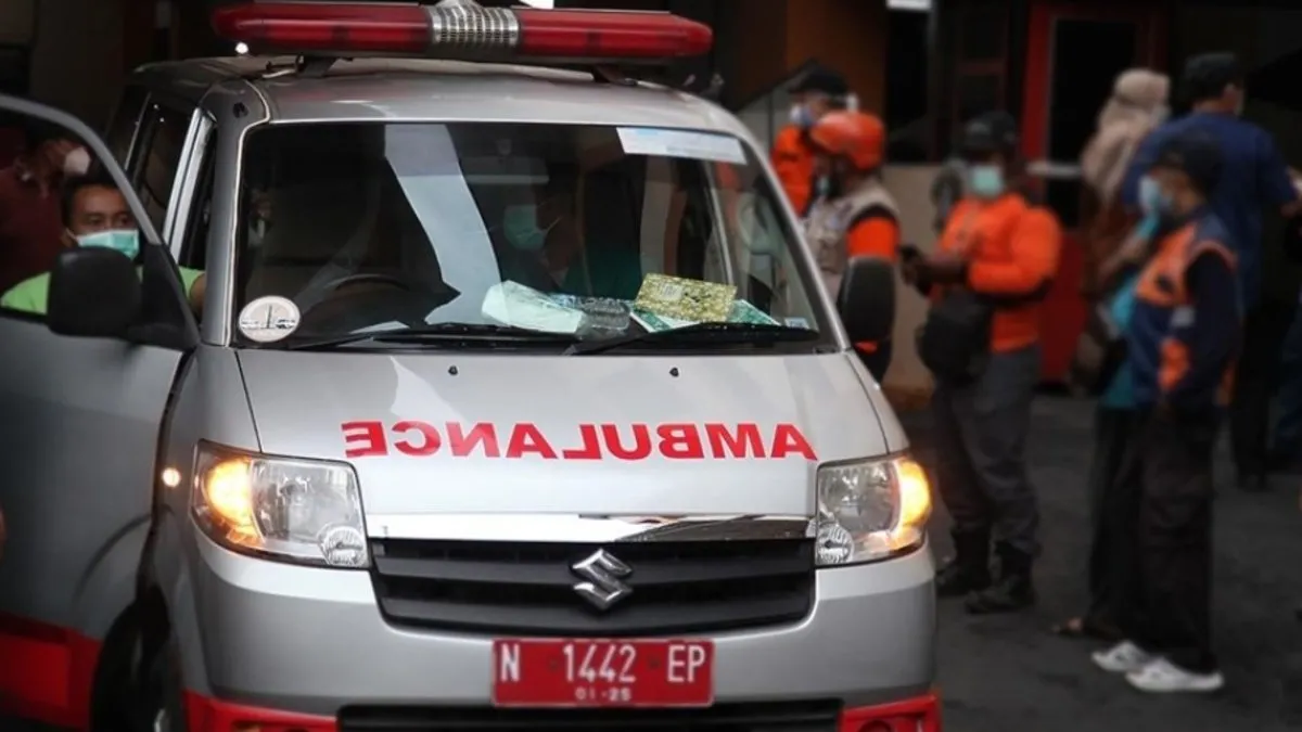 Endonezya’da okul kampüsündeki camide patlama: 54 kişi yaralandı Endonezya’da okul kampüsündeki camide patlama: 54 kişi yaralandı