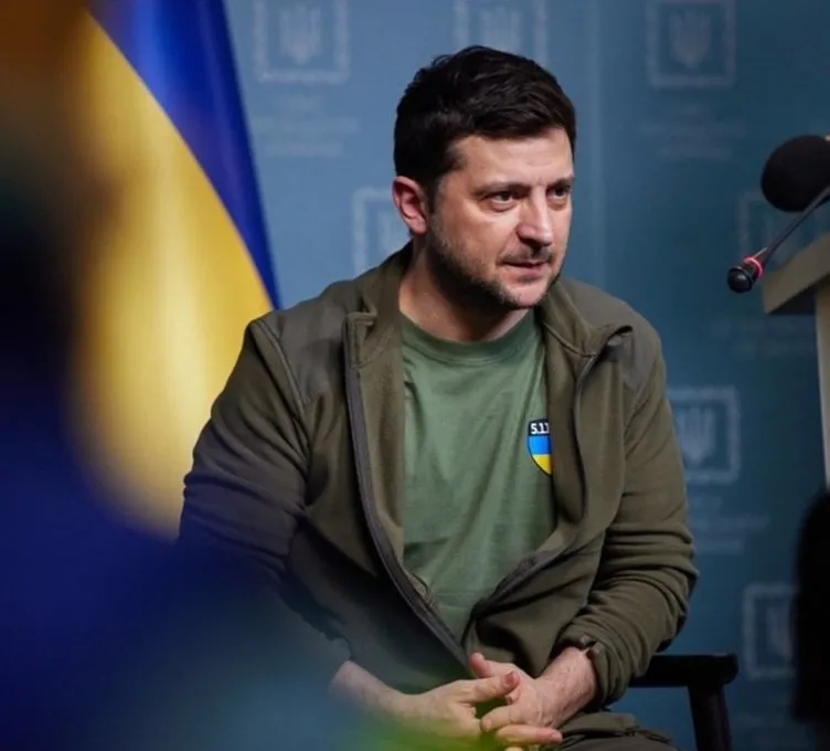 Rusya Ukrayna savaşı şiddetlenerek devam ediyor! Zelenskiy'den flaş açıklama: Havalimanı yerler bir...