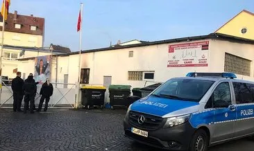 Almanya’da camiye molotoflu saldırı