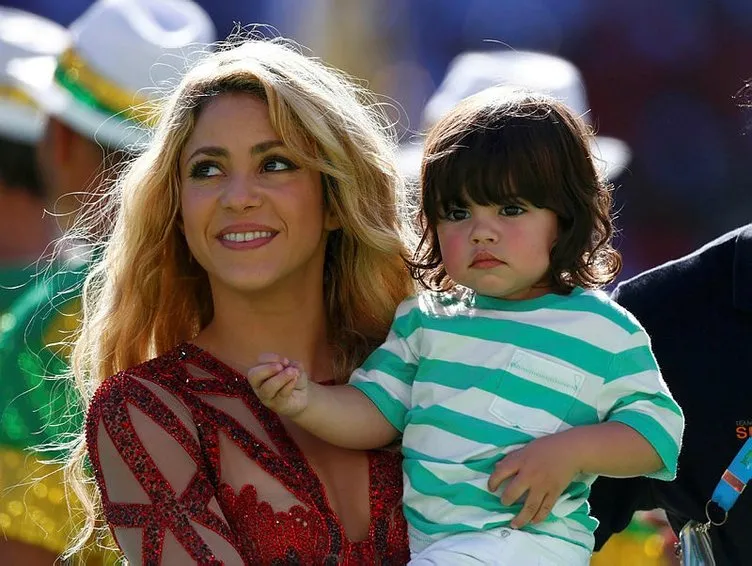 Shakira, Gerard Pique’nin peşini bırakmıyor! Yıldız futbolcuyu takip altına aldı...