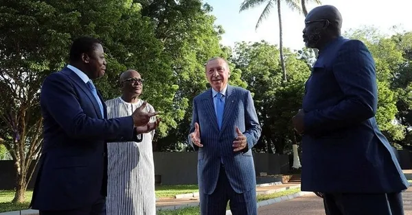 fransizlarin-gozu-turkiyenin-uzerinde-afrikadaki-nufuzlari-giderek-artiyor-1643375556063.jpeg Fransızların gözü Türkiye’nin üzerinde! ‘Afrika’daki nüfuzları giderek artıyor’