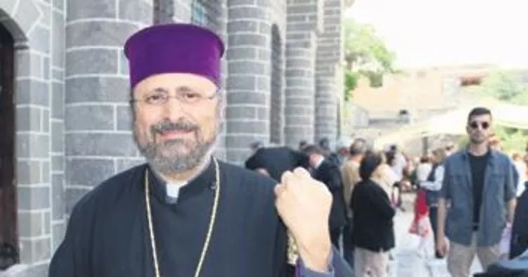 Ermeni kilisesinde 7 yıl sonra ilk ayin