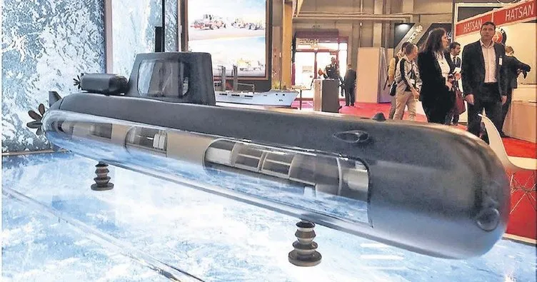 TCG İstanbul ve milli denizaltı STM500’ün maketleri İzmir’de