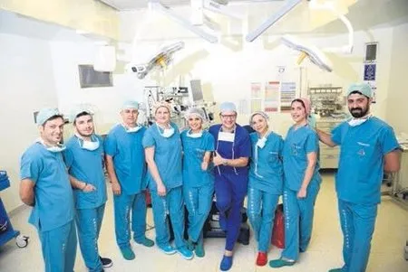 Ameliyathanede Hayatla Aradaki Perde Kalkar Pazar Sabah Haberleri