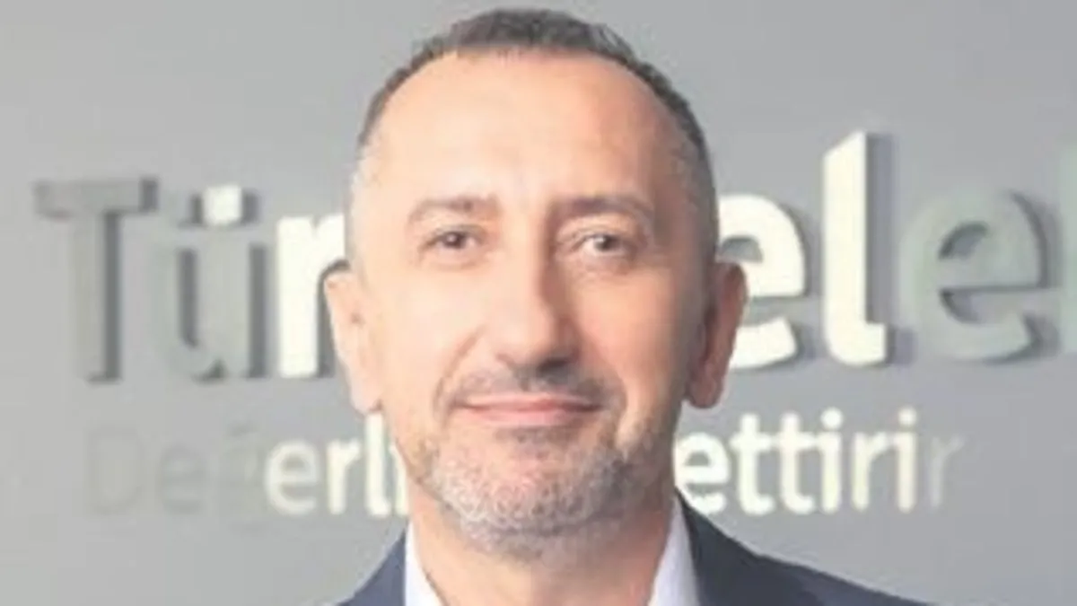 Az gören çocukların eğitimine ışık tutuyor