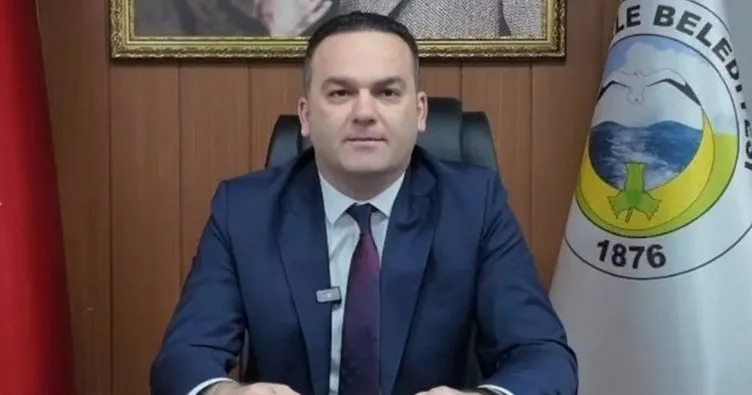 Tacizci başkan görevden alındı