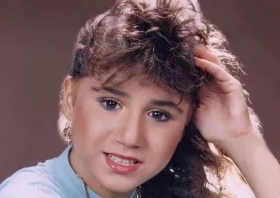 Türkücü Ceylan spor yaptığı anları paylaştı sosyal medya yıkıldı! Gençlere taş çıkartır...