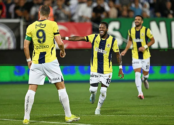 son-dakika-fenerbahce-haberi-fred-rizede-sov-yapti-kariyerinde-bir-ilk-1724618796480.jpg