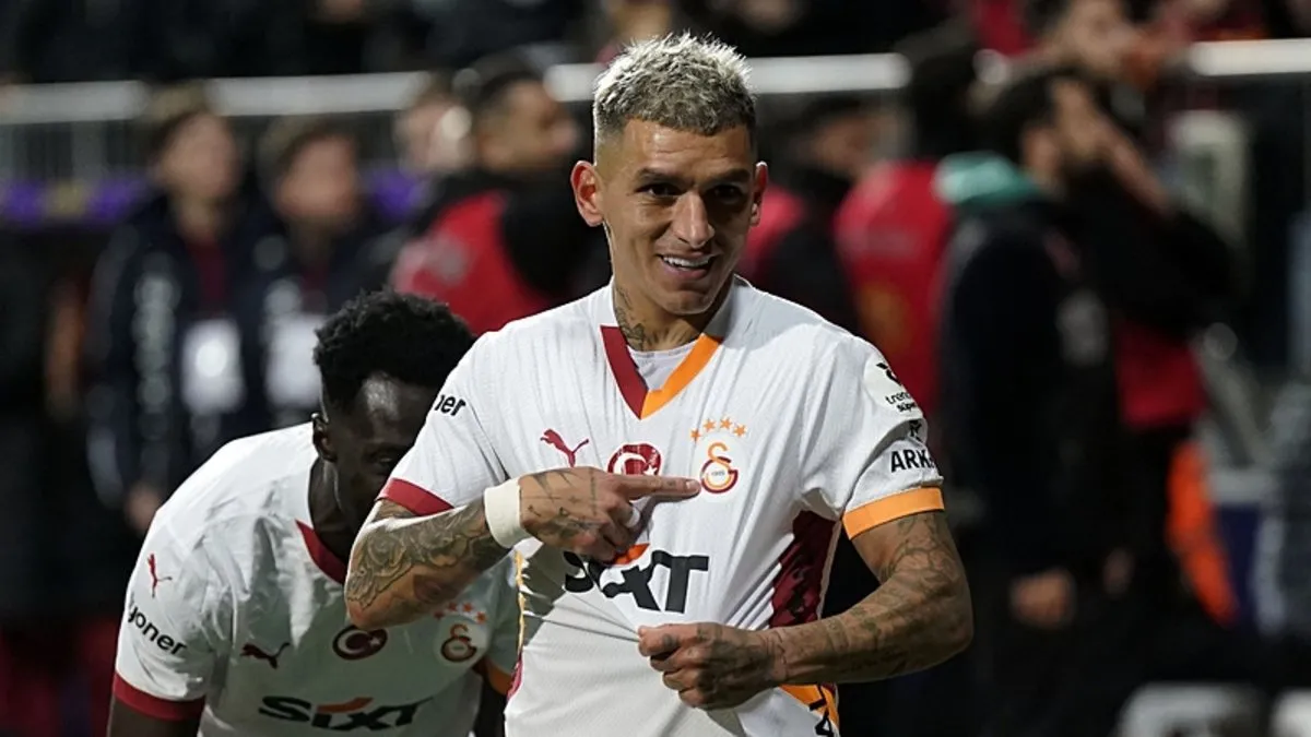 Lucas Torreira: “Osimhen’e tahtına dikkat et dedim”