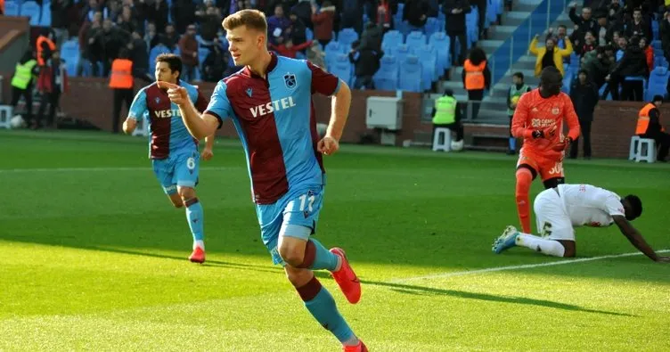 Trabzonspor efsanesi Necmi Perekli’den Alexander Sörloth yorumu: Onun gibi santrfor yok