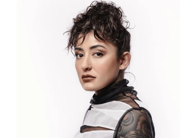 İşte evlerinde yapılan aramada ele geçirilenler: Simge Sağın, Melek Mosso ve Mustafa Ceceli dahil 9 isim gözaltında