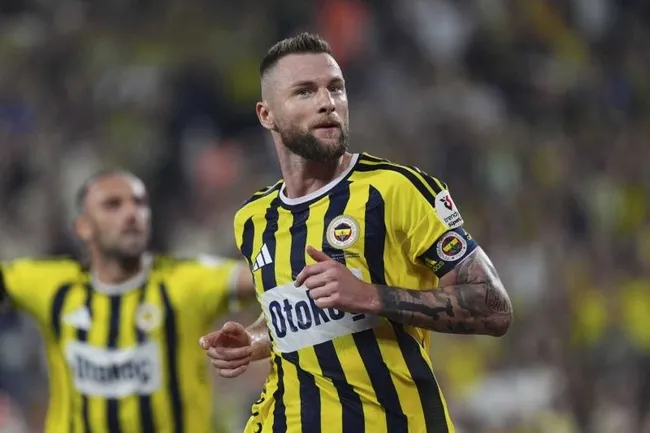 fenerbahcede-skriniar-gercegi-ortaya-cikti-1791698438696.jpeg