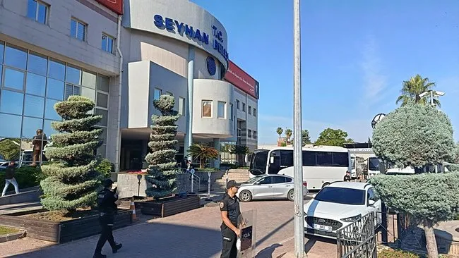 Aziz İhsan Aktaş CHP’li belediyelerdeki kirli çarkı anlattı! İşte rüşvet pazarlığının belgesi: Çantacısı kocası çıktı!