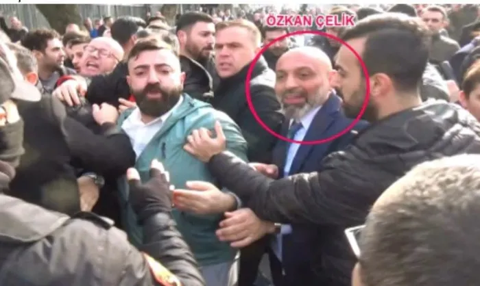 son-dakika-chp-istanbul-il-baskani-ozgur-celike-15-yil-hapis-istemi-iddianame-duzenlendi-1746705844102.jpg