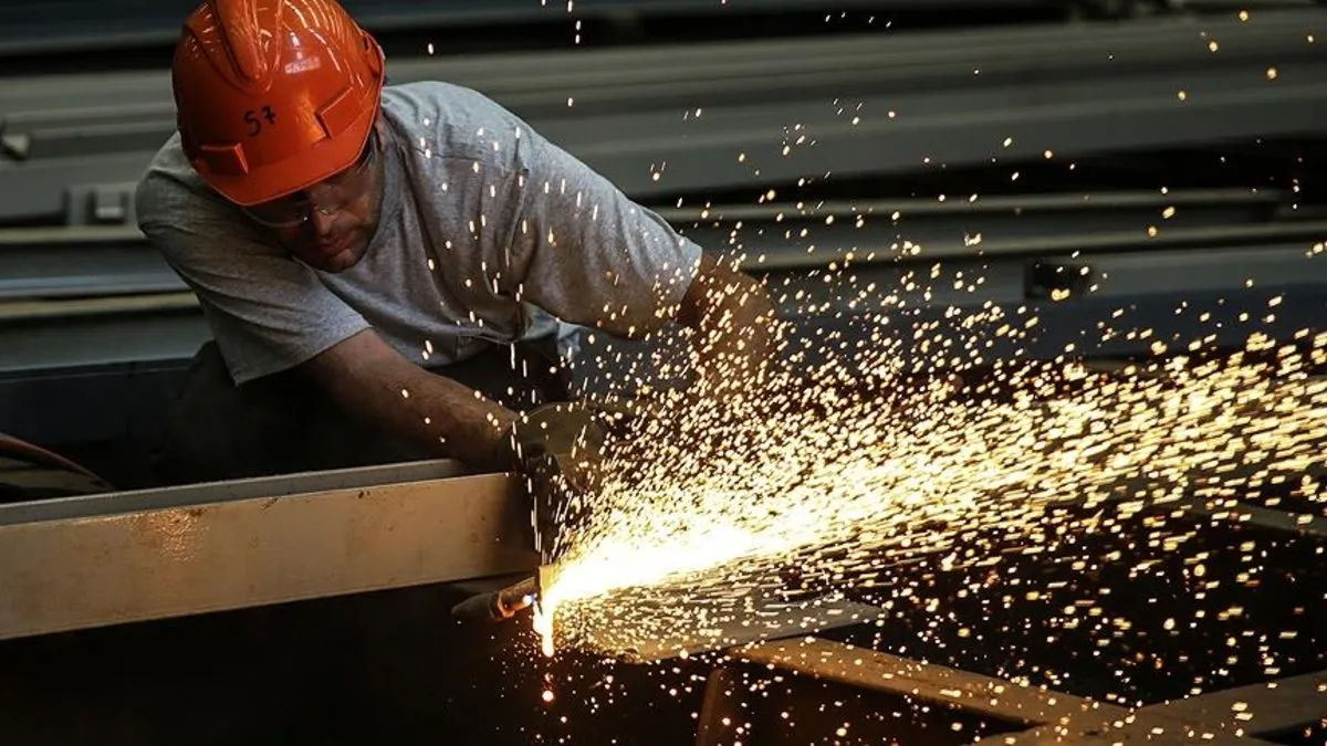 Sanayi üretim endeksi azaldı