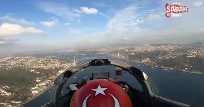 Türk Yıldızları’nın havadaki gösterisi kokpitten böyle görüntülendi | Video