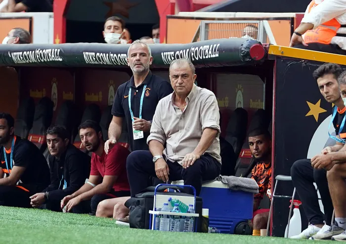 son-dakika-volkan-demirelden-galatasaray-taraftarini-cildirtan-yorum-yildiz-isim-icin-olay-sozler-1632134763821.jpg