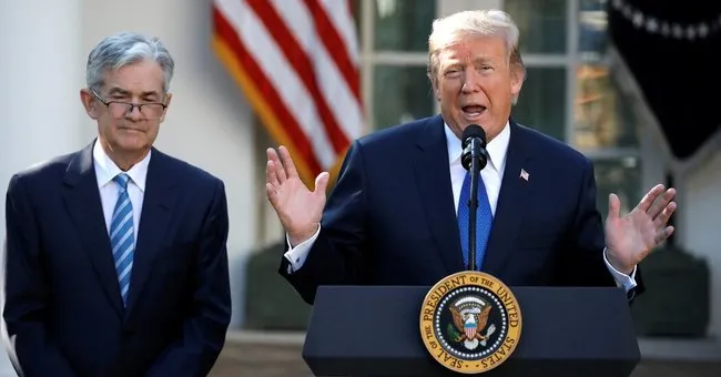 Trump Fed Başkanı Powell’ı hedef aldı: Faiz oranlarını şimdi düşürmezse ekonomide bir yavaşlama olabilir