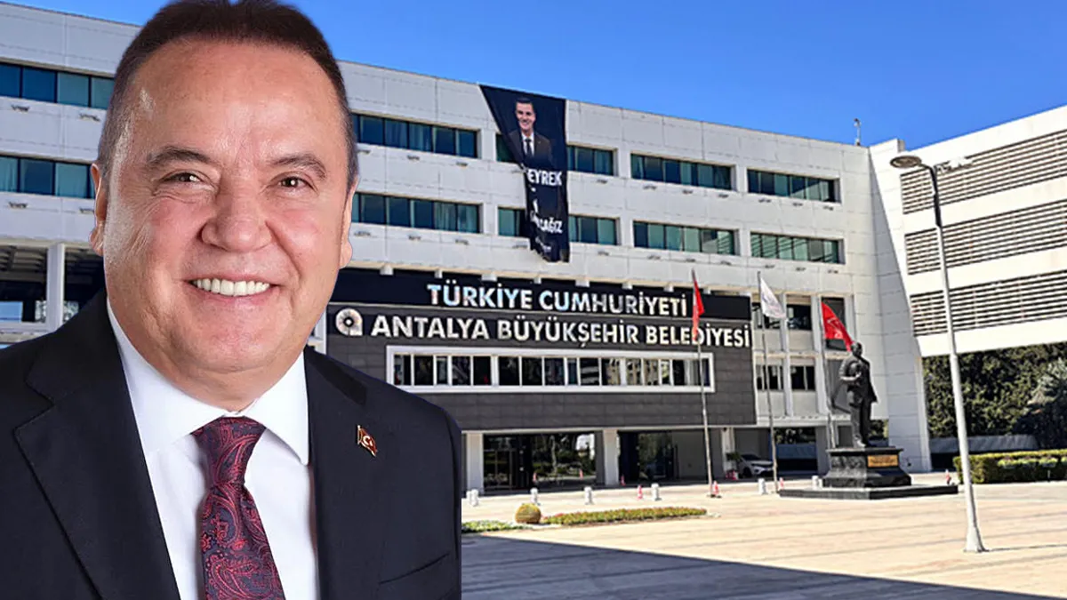 SON DAKİKA... CHP’li Antalya Büyükşehir Belediyesi’nde rüşvete ‘bağış’ kılıfı: WhatsApp mesajları ortaya çıktı!