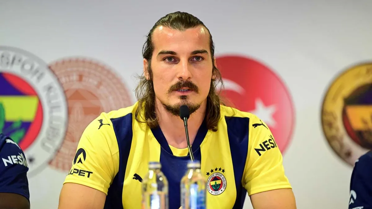 Çağlar Söyüncü’den sürpriz anlaşma! İşte transferin son gününde yaşananlar... haber görseli