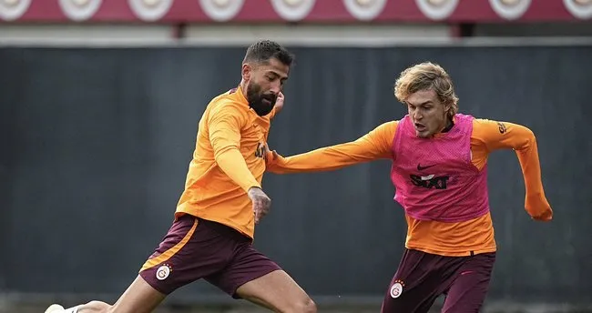 Galatasaray, günü çift antrenmanla geçirdi Galatasaray, günü çift antrenmanla geçirdi