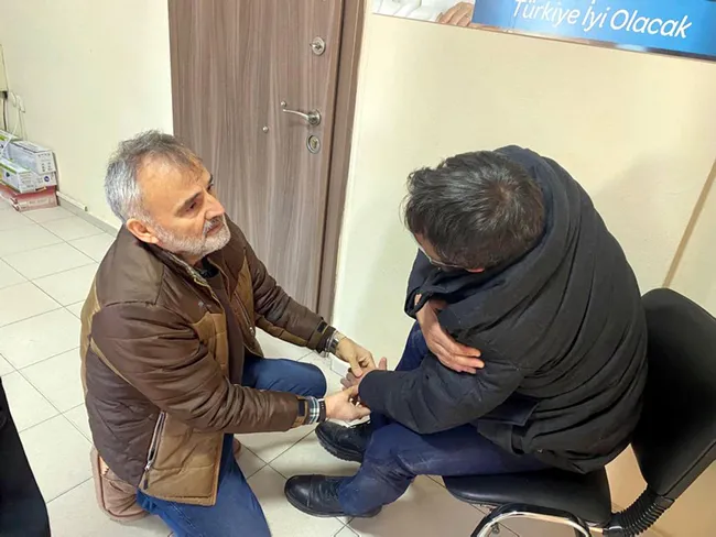 İYİ Partide yumruk yumruğa kavga, il merkez ilçe İYİ Partide yumruk yumruğa kavga, il merkez ilçe