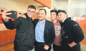 Cüneyt Yüksel’den gençlere müjde